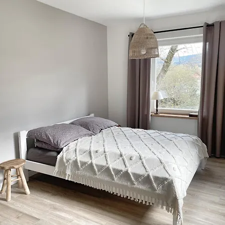 Czerwonedrzwi Apartment Stronie Slaskie