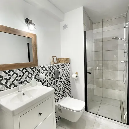 Czerwone Drzwi Строне-Слёнске